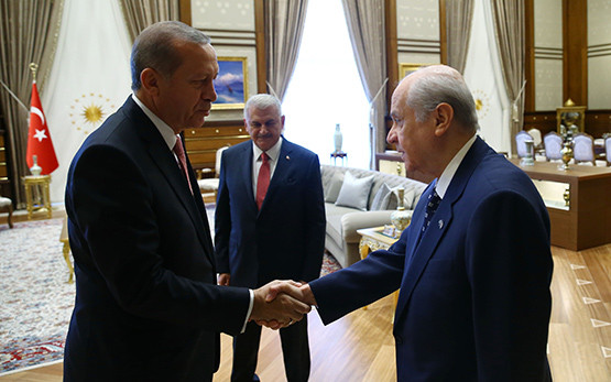 Kılıçdaroğlu ve Bahçeli ilk kez Saray'da! - Resim: 2