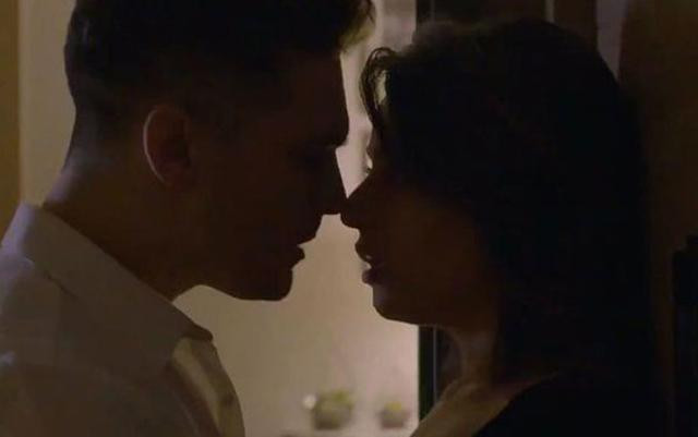 Ayça Ayşin Turan: Hakan Muhafız'daki Çağatay Ulusoy ile yatak sahnelerinde hiç zorlanmadım - Resim: 2