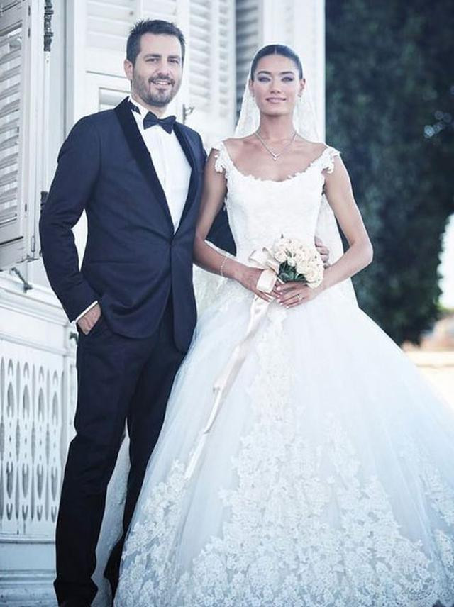 Hande Subaşı'nın sevgilisi resti çekti: Ya o ya ben! - Resim: 1