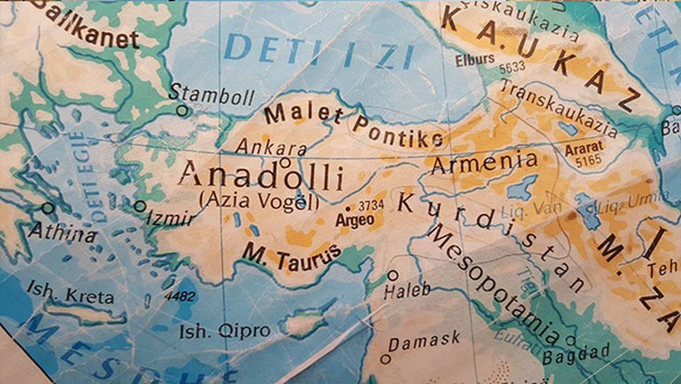Prizren’de okullara dağıtılan ’Türkiye haritası’ büyük tepki çekti - Resim: 1