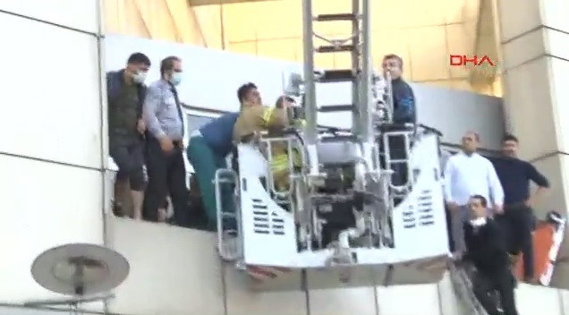 Gaziosmanpaşa Taksim İlkyardım Hastanesi'nde yangın - Resim: 1