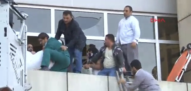 Gaziosmanpaşa Taksim İlkyardım Hastanesi'nde yangın - Resim: 6