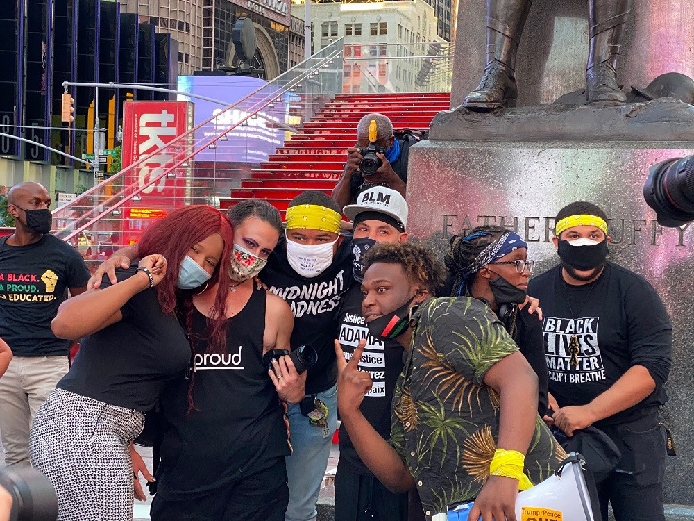 Medyafaresi.com New York'taki Black Lives Matter protestosunda - Resim: 3