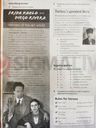 Kıbrıslı Rumlar Atatürk'ün Olduğu Ders Sayfalarını Yırtıyor - Resim: 1