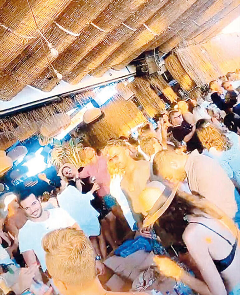 Jandarma mekanı bastı, Berrak Tüzünataç mikrofonu eline aldı! - Resim: 1