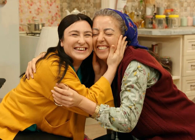 Jet Sosyete'de final öncesi şok ayrılık! - Resim: 1