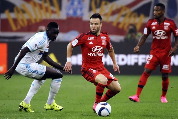 Rusya basını Mathieu Valbuena'nın Fenerbahçe'ye transfer olduğunu iddia etti - Resim: 1