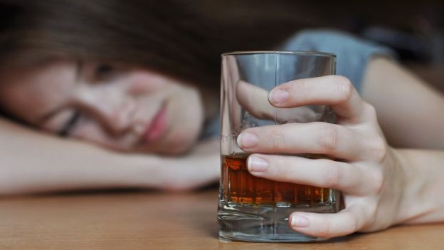 Alkolün kadınları fazla etkilemesinin sebebi nedir? - Resim: 3