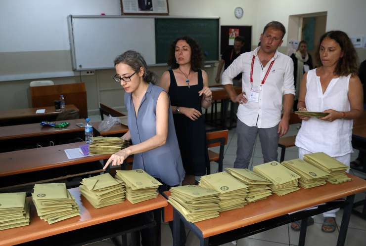 CHP'li Kaftancıoğlu ısrarlı: 23.05'e kadar kimse yüzde 50’yi geçememişti - Resim: 1