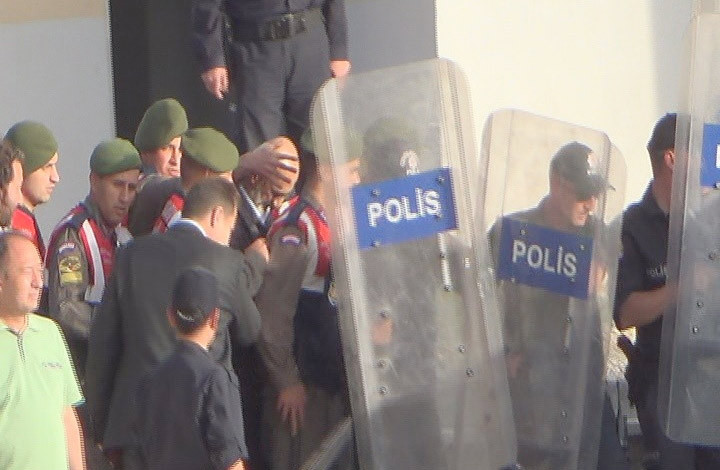 Muharrem Büyüktürk'ün annesi konuştu: Çocuklarla gelir... - Resim: 1