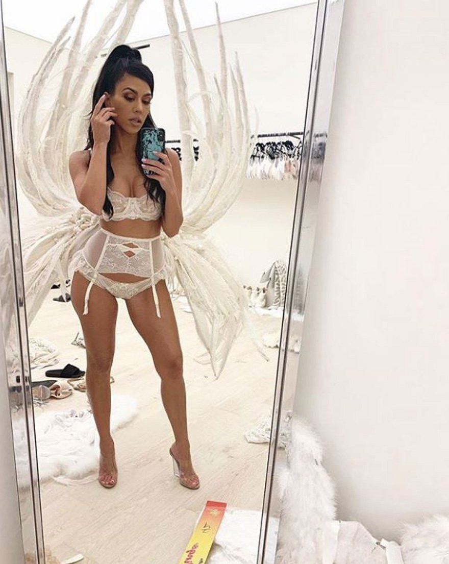 Kardashian’ın selfiesi hayranlarını ikiye böldü: Bu ne dağınıklık? - Resim: 1