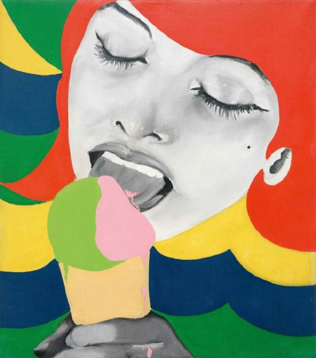 Facebook'un yasakladığı dondurma yiyen kadın resmi - Resim: 1