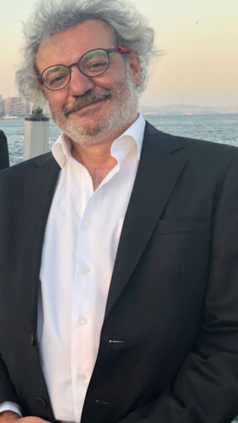 Deneyimli Gazeteci Kerem Kırçuval tv100'de Hangi Programı Sunacak? - Resim: 1