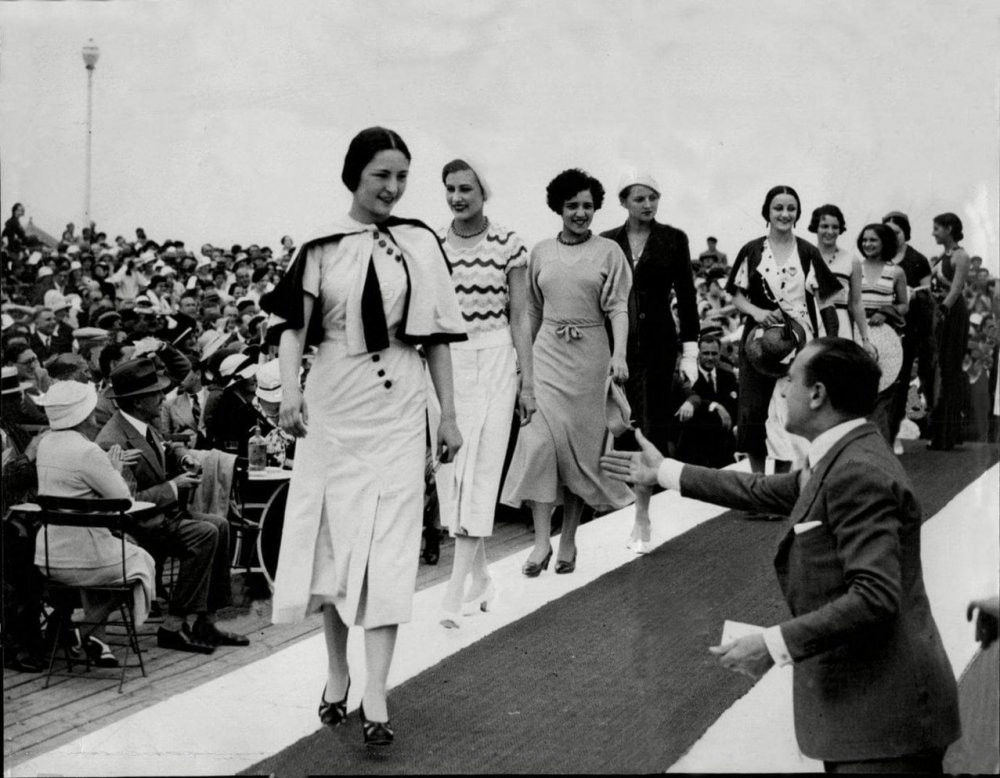 Yeni Akit Bu Kez 89 Yıl Öncesinin Dünya Güzeline Saldırdı - Resim: 1