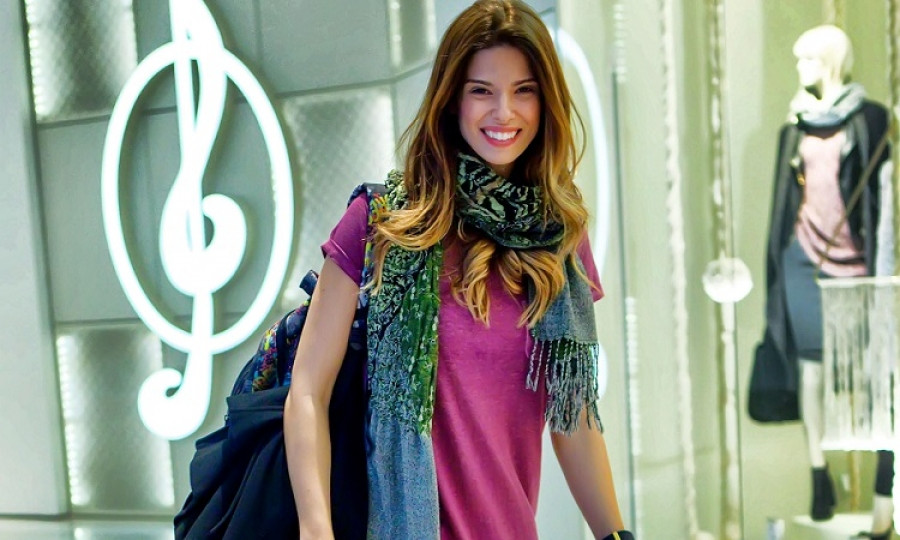 3 Adam’a konuk olan Larissa Gacemer kimdir nereli kaç yaşında? - Resim: 1