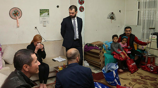 Hollywood yıldızı Lohan Suriyeli sığınmacıları ziyaret etti - Resim: 1