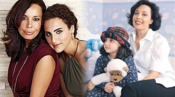 Demet Şener'den Türkiye eski güzeli Manolya Onur'a ağır cevap: Annem yaşında - Resim: 1