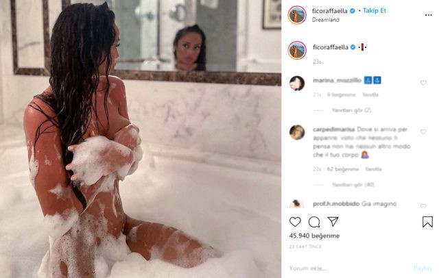 Balotelli'nin eski sevgisili Raffaella Fico, banyoda çıplak poz verdi - Resim: 1