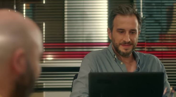 Çağatay Ulusoy ve Aline Boz'un Dizisi Süslü Korkuluk'a Flaş Transfer - Resim: 2