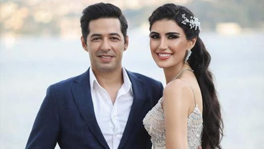 Mert Fırat kına gecesinden sonra eski sevgilisi İlksen Başarır ile buluştu - Resim: 2