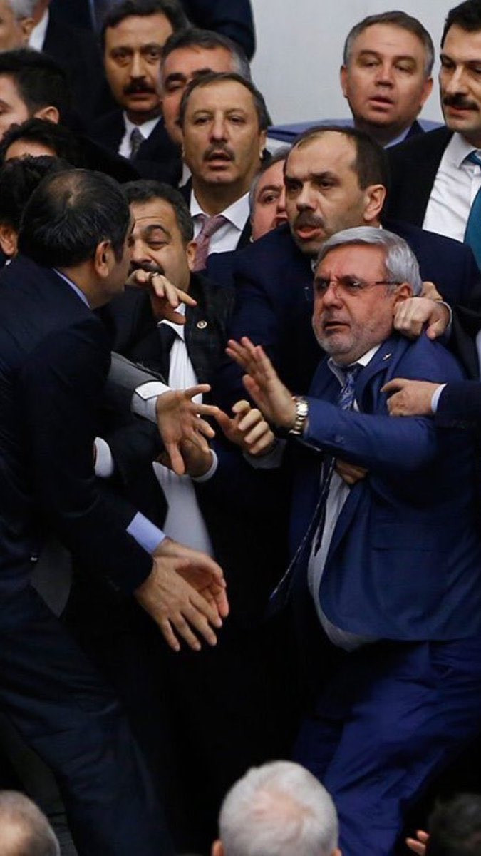 Metiner'den Tanrıkulu'na tepki çeken sözler: İnşallah sarhoş değildir - Resim: 1