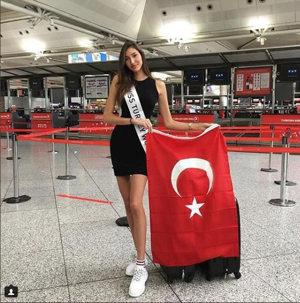 Miss Turkey birincisi Şevval Şahin Miss World için Çin'e uçtu - Resim: 1