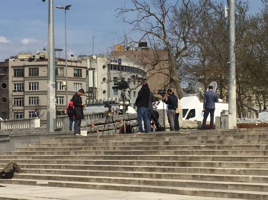 Taksim'de son durum! Canlı yayın araçları neyi bekliyor? - Resim: 1