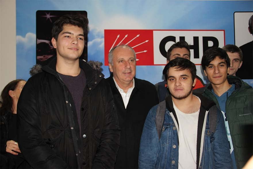 Doğan Şentürk: Gazeteciyle Siyasetçi ilişkisi perdesiz evde çıplak dolaşmak gibidir - Resim: 1