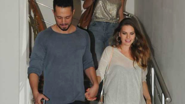 Aşkım Kapışmak: Ünlüler cinsel ilişki peşinde koşuyor - Resim: 3