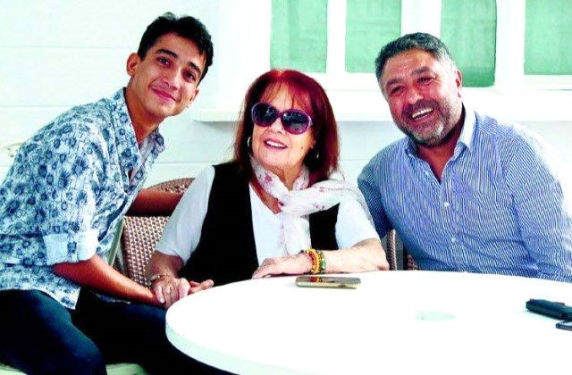 Muhterem Nur ve Müslüm'ün yapımcısı Mustafa Uslu canlı yayında birbirine girdi - Resim: 2