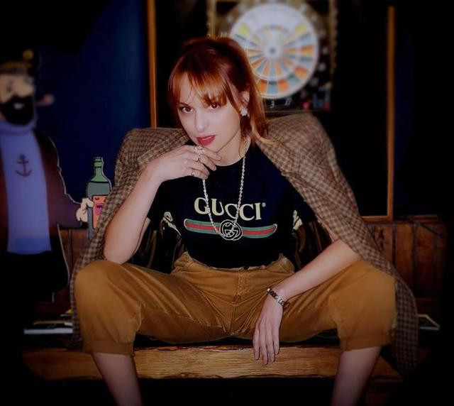 Nilperi Şahinkaya Kral dizisinin kadrosuna dahil oldu - Resim: 1