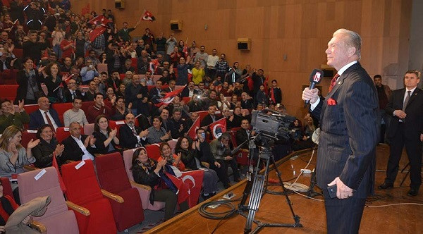 Yılmaz Özdil'den Anayasa Mahkemesi için çarpıcı sözler - Resim: 1