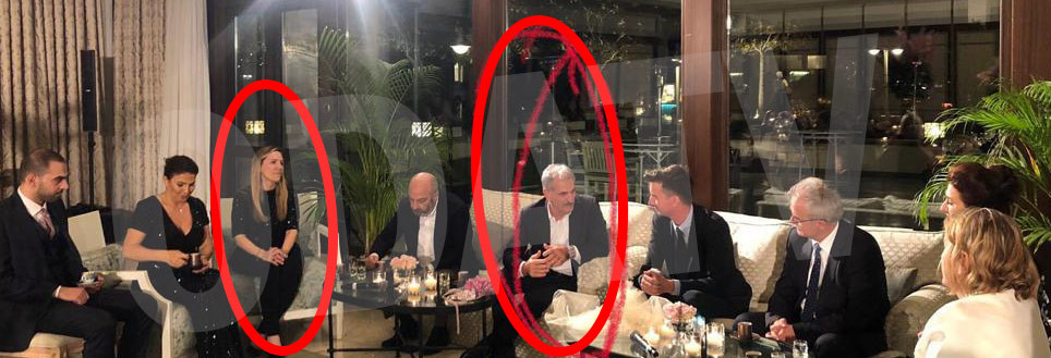 Sezgin Baran Korkmaz'ın Eşi Albayrak Ailesi ile Yemekte - Resim: 1