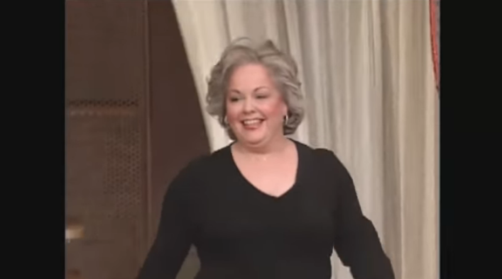 23 yıldır aynı imaja sahipti! Kocası yeni halini tanıyamadı - Resim: 4