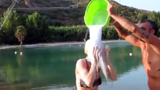 Yunus Günçe karısını otomobil gibi fırçaladı, tazyikli suyla yıkadı - Resim: 1