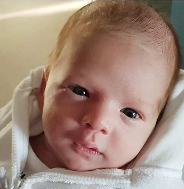 Özcan Deniz oğlu Kuzey'in fotoğrafını paylaştı - Resim: 2