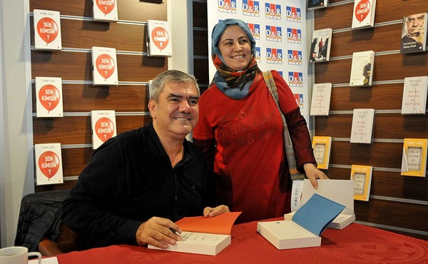 Ankara'da Yılmaz Özdil kuyruğu - Resim: 1