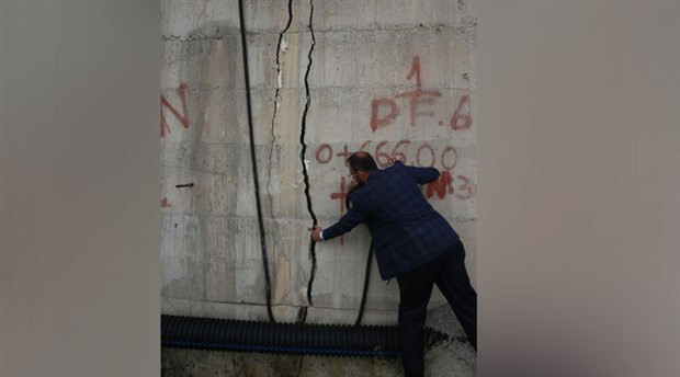 Bakan ufak bir problem demişti: Melen Barajı boydan boya çatlamış - Resim: 1