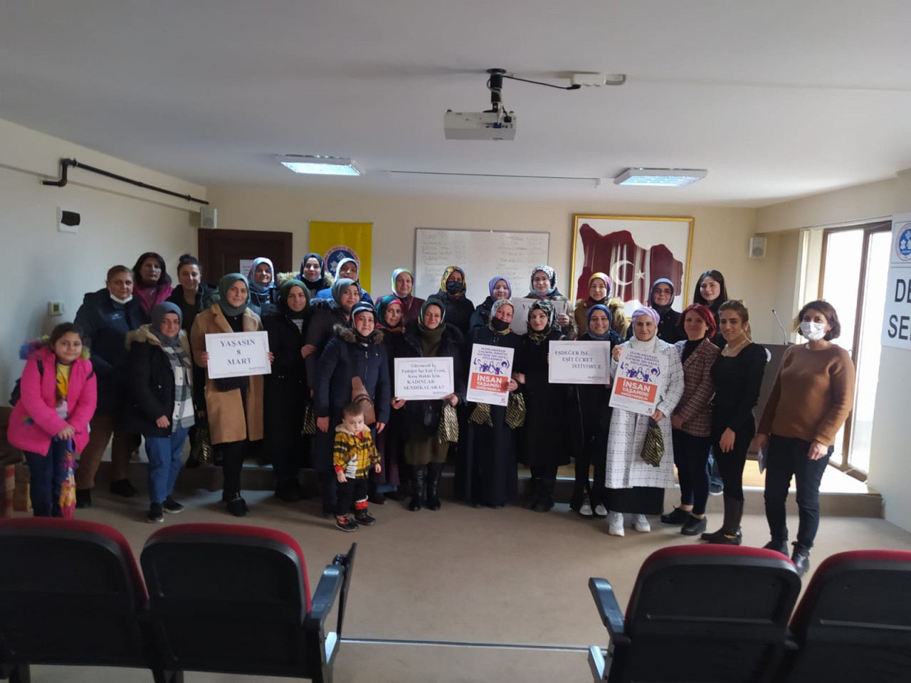 Kadın İşçiler Bergen Filmini İzleyemedi - Resim: 1