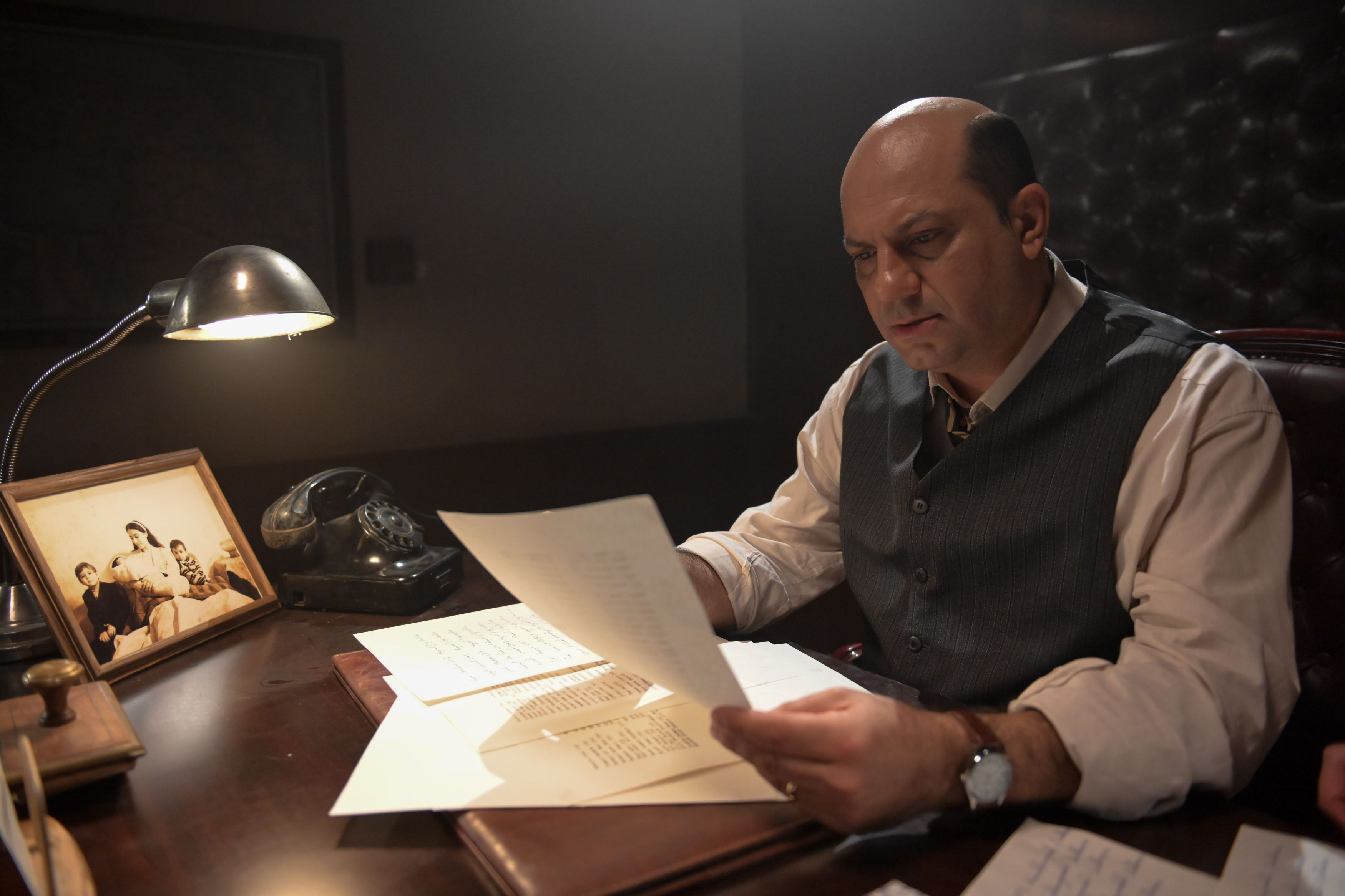 Bir Zamanlar Kıbrıs'ta Rauf Denktaş'ı Kim Oynuyor? İşte Yeni Fragman - Resim: 1