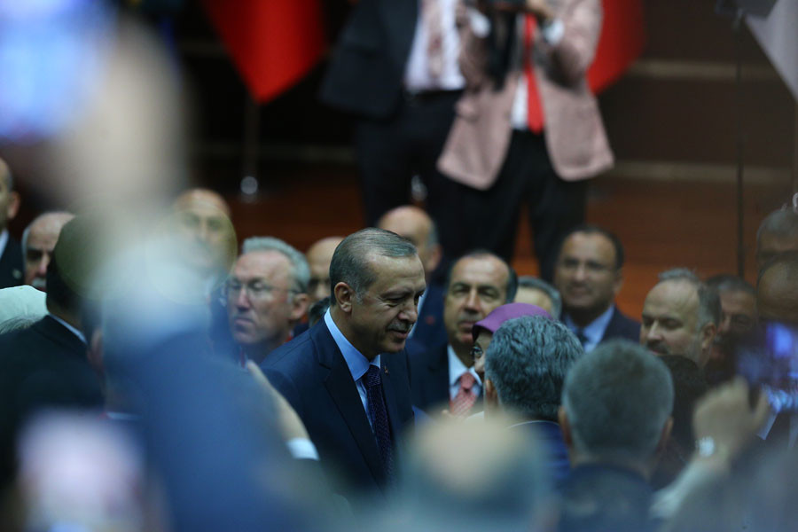 Erdoğan AK Parti'ye döndü, Abdullah Gül geldi mi? - Resim: 1