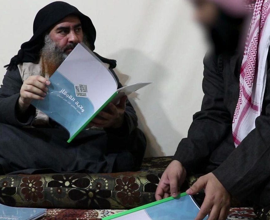 IŞİD lideri Bağdadi'nin elindeki Türkiye Vilayeti yazılı dosyanın sırrı ne? - Resim: 1