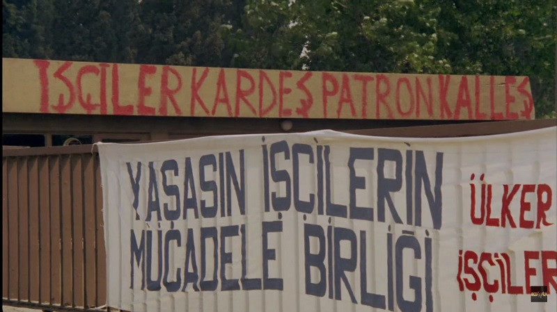 Star TV’den Kibar Feyzo’daki siyasi slogana sansür - Resim: 3