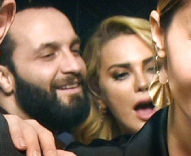 Berkay ve Ece Erken'in sarmaş dolaş görüntüleri ortaya çıktı: Özlem Ada Şahin ne diyecek? - Resim: 1