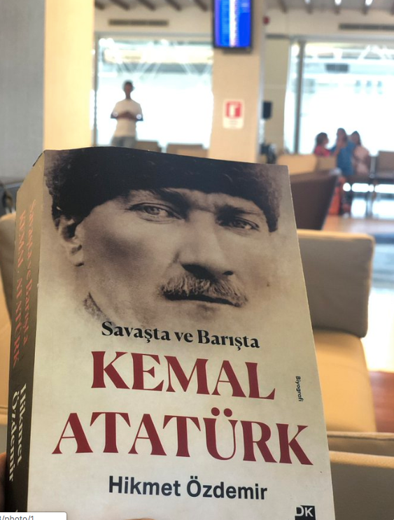İsmail Küçükkaya her sabah FOX ekranlarından bu kitabı okuyacak - Resim: 2