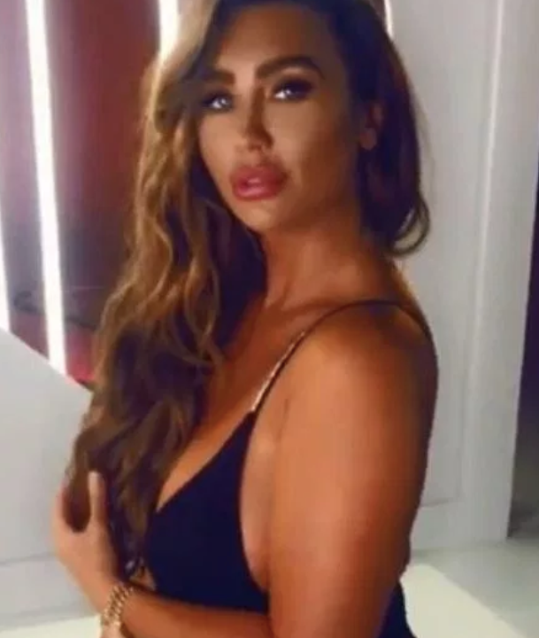 Love Island yarışmacılarıyla seks yapmak için 250 bin lira teklif ediyorlar - Resim: 1