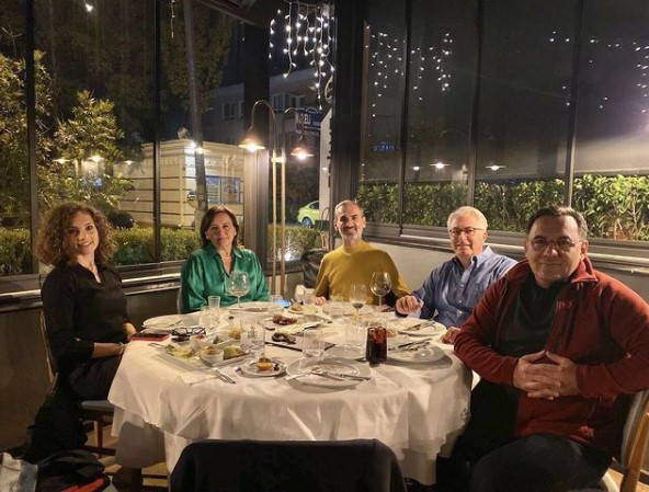 Doğan Şentürk'ten Merak Uyandıran Paylaşım: FOX'ta Yeni Program mı Geliyor? - Resim: 1