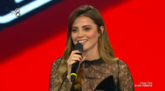 Seda Sayan müstakbel gelini öve öve bitirememiş! - Resim: 2