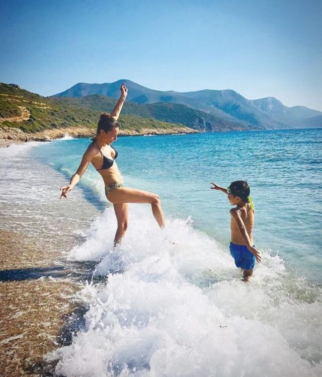 Sedef Avcı oğluyla birlikte kamp yaptı - Resim: 1