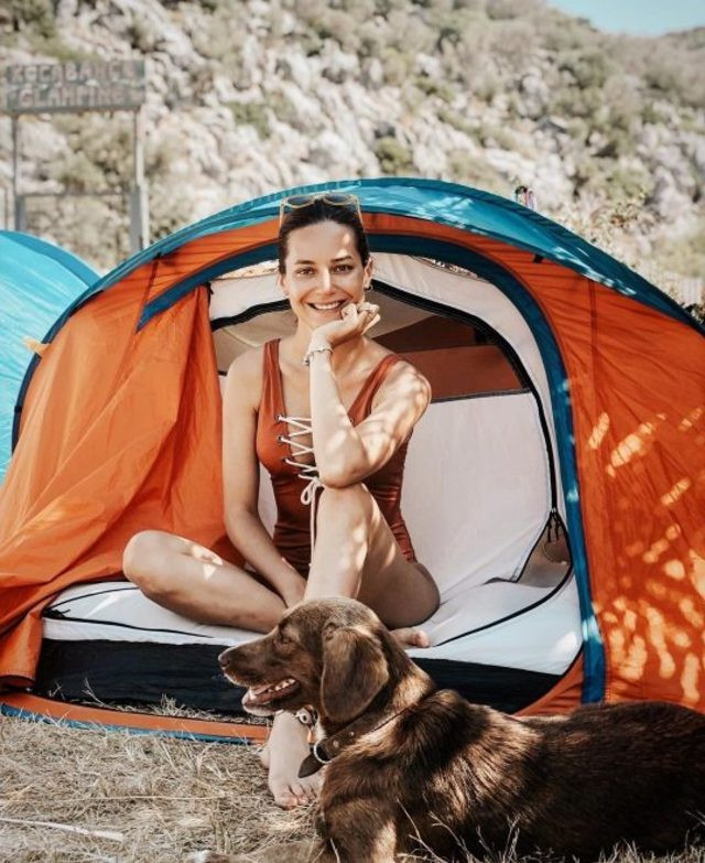 Sedef Avcı oğluyla birlikte kamp yaptı - Resim: 2